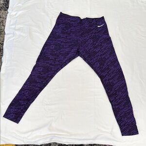 Nike Purple Leggings